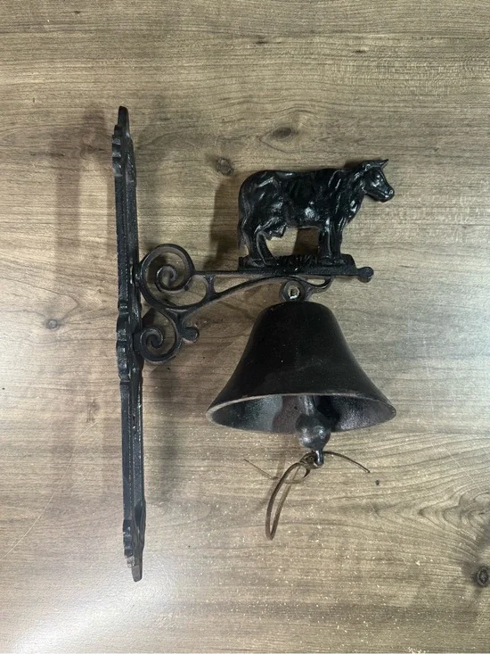 Cast Iron Outdoor Black Cowbell Dinner Bell