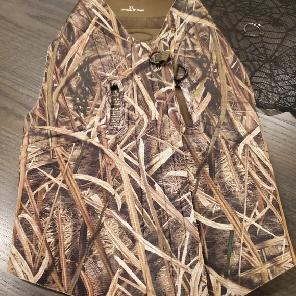 Dog Vest  Real tree max 7 camouflage  Neoprene xl new