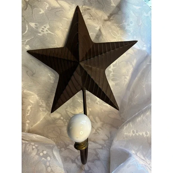 Rustic Star‎ Wall Hook with Ceramic Knob