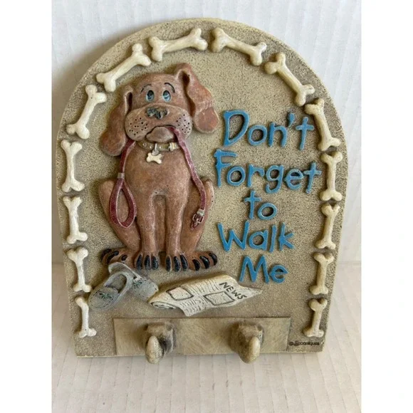 DecoratorDog walking reminder wall hanging resin Animals Plaque Holder Wall Hook