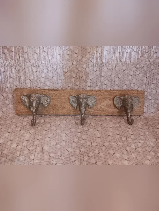Triple Elephant Head Wall Hook - Silver on Natural Wood