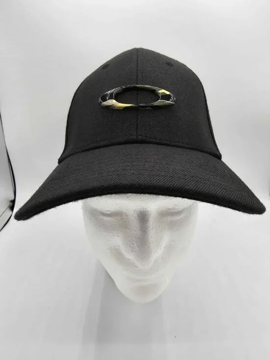 Oakley Tincan Fitted Baseball Cap With Camo Logo