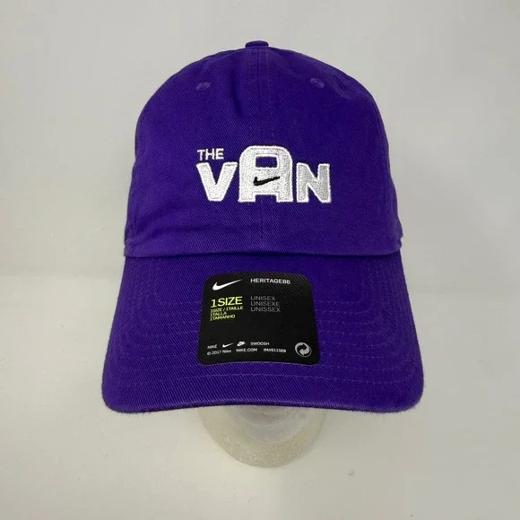 Nike Heritage86 The Van Purple Unisex 1 Size Adjustable Baseball Cap‎ NWT
