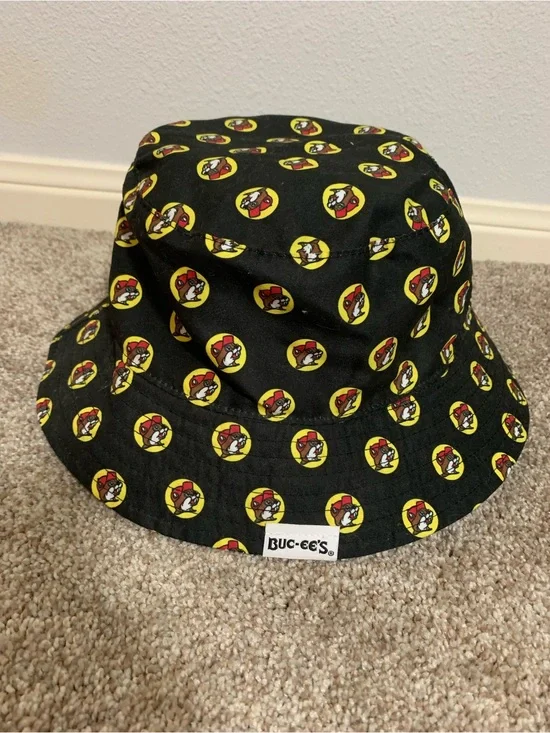 Buc-ee’s Beaver Bucket Hat Adult Allover Black UPF 50+ Reversible