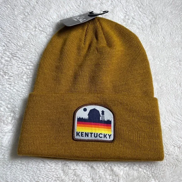 Local Crowns Kentucky Beanie Hat Mustard Gold Cuffed Knit‎ Retro Patch Cap NEW