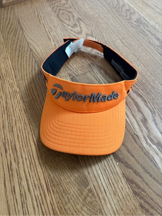 Taylormade NWOT Visor Golf Orange Snap Back One Size Fits All Polyester