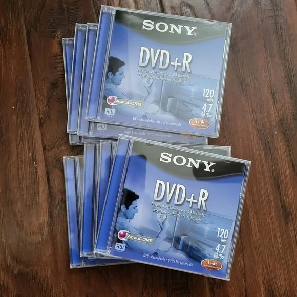 Pack of 8 DVD+R recordable dvds