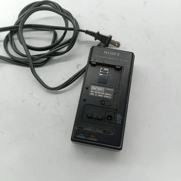 Sony AC-V30 AC Power Adaptor Battery Charger Camcorder VTR 7.5V 1.6A Japan c1