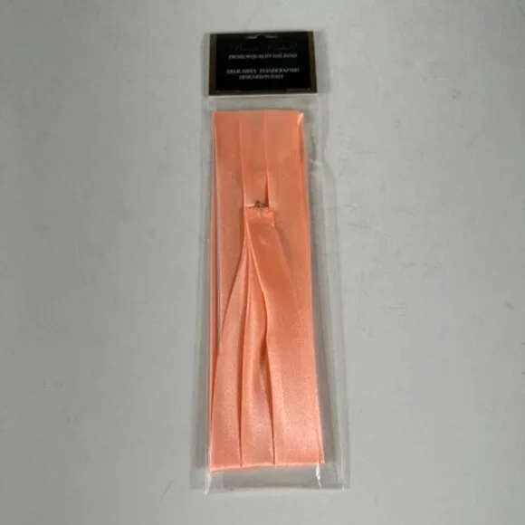 Bruno Capelo Men's Peach 3 Pleat Hat Band Premium 2 End Hooks 100% Satin