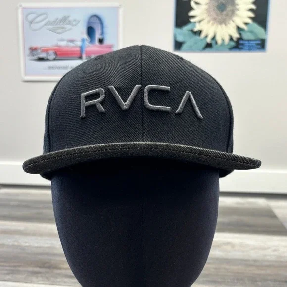 RVCA Black OSFA Mid Fit Wool Blend Snapback Twill Cap Skater Surfer‎ Streetwear