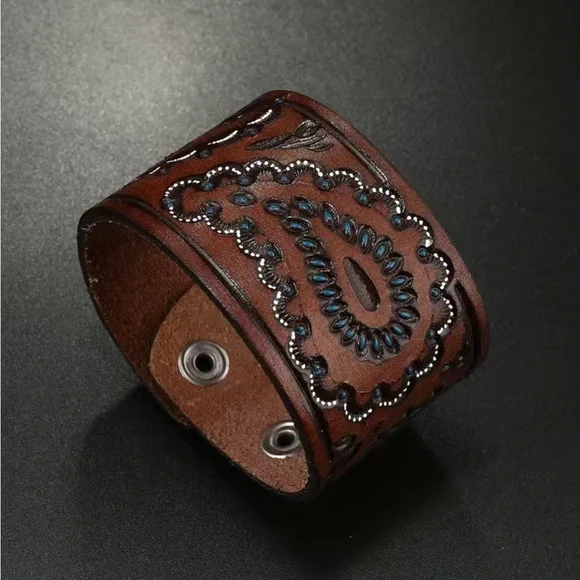 1pc Trendy‎ Creative Pu Leather Bracelet Carved Oil Drop Punk Braided Decorative