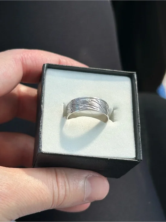 MENs-Engraved Wheat Band - sz 9 Silver .925