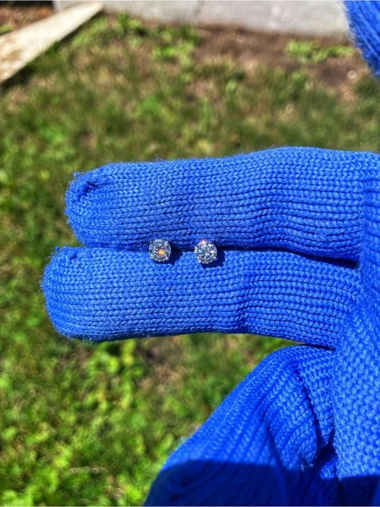 Brand New 925 Sterling Silver Moissanite Earrings