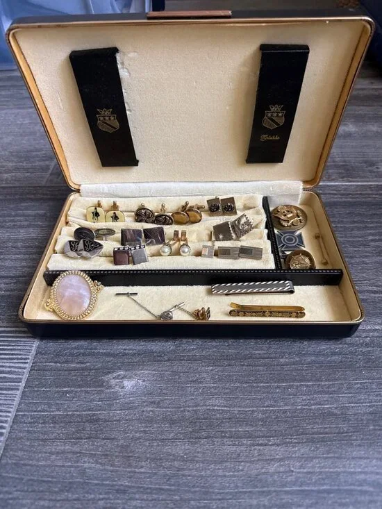 Vintage Men's Shields Jewelry box with vintage cufflinks and tie tacks