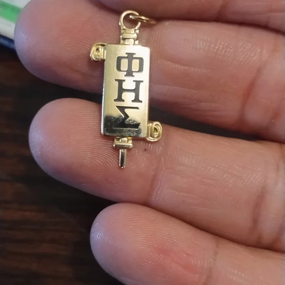 Gold Greek‎ Letter Pendant