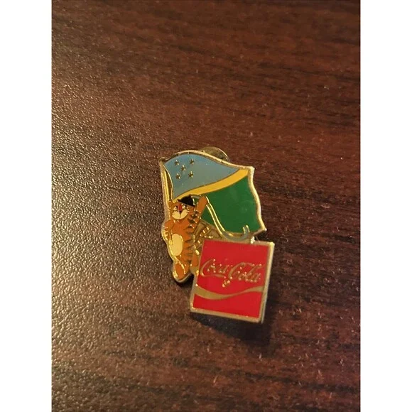 1988 Seoul‎ Olympics Coca Cola Hodori Tiger Solomon Islands Flag Lapel Pin