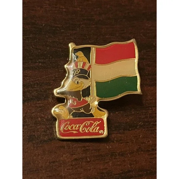 Vintage 1984‎ Los Angeles Olympics Coca Cola Sam Eagle Zimbabwe Flag Lapel Pin