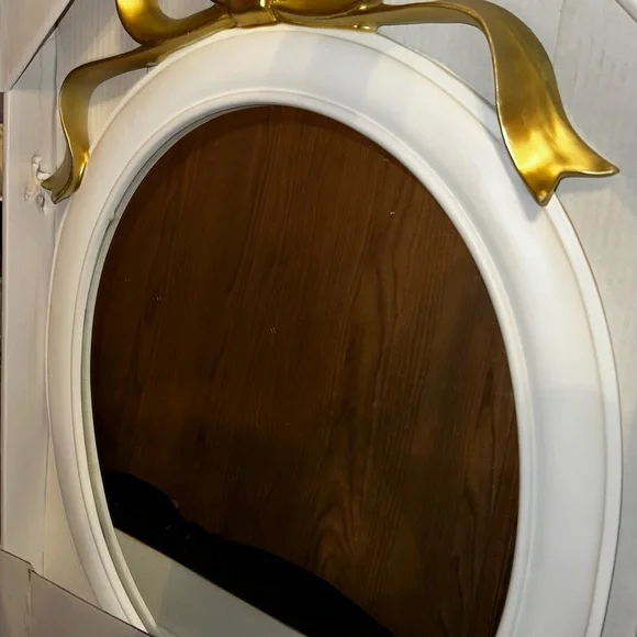 Surrey & Selena New Viral TikTok  Gold Bow Coquette Vanity Mirror 20 x28”