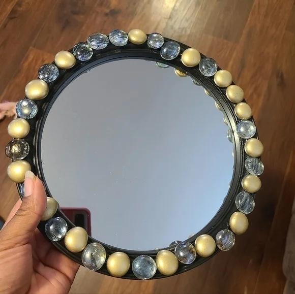 ROUND Accent Glass Wall Mirror