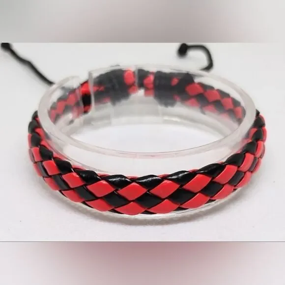 Men's bracelet leather braided red black checkered new e59‎