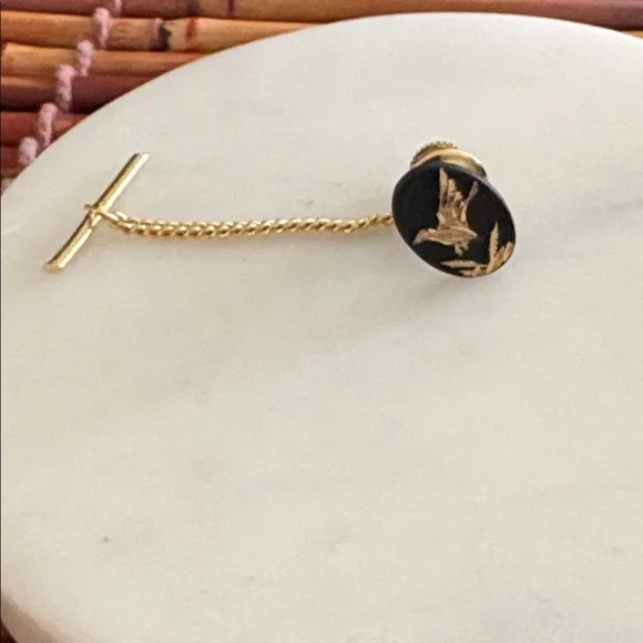 Damascene Black and Gold Men's Tie Pin