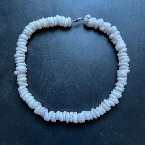VINTAGE HAWAIIAN GENUINE PUKA SHELL NECKLACE EXTRA LARGE SHELLS  20