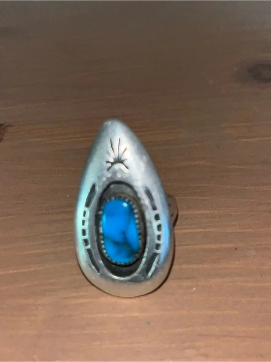 Genuine vintage sterling turquoise ring 7.5 handmade 1970s old pawn 925 artisian