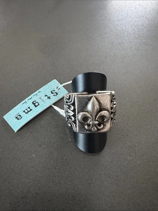 Sigma Gothic Antiqued Silver Fleur-de-Lis Men's Statement Ring size 12