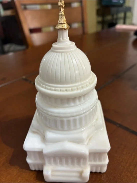 Avon “The Capitol”