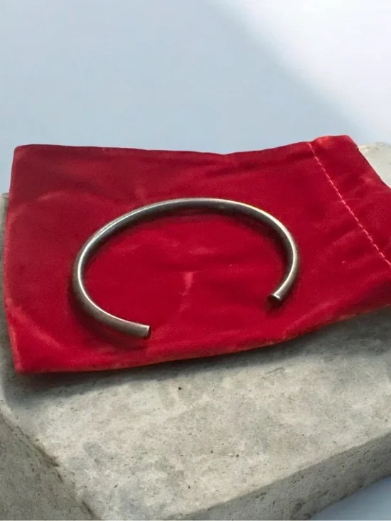 Minimalist Silver-Tone Men's Cuff Bracelet - Open Bangle 2057