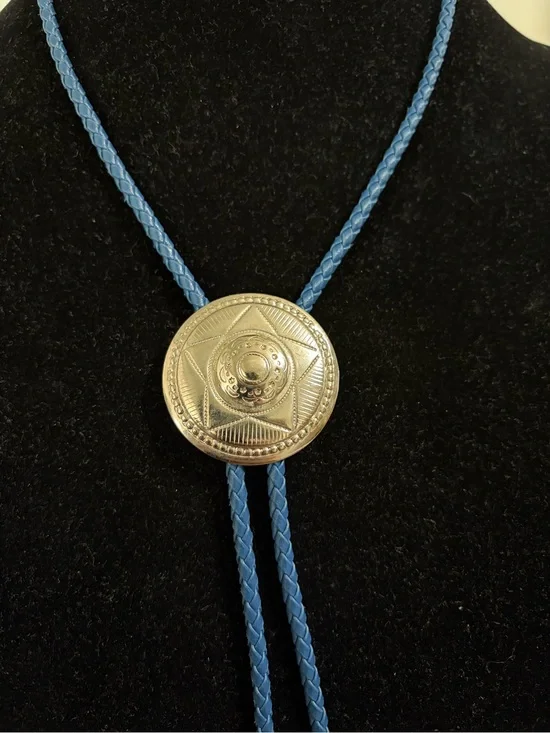 Vintage Southwestern /Western Silver Star Bolo Tie with Blue Braided Cord