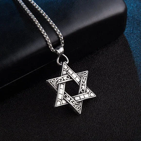 Hollow Retro Trendy Star Necklace for Men, BL55590002