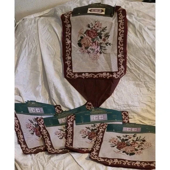 Floral Tapestry Table Runner & Placemats Set Rose Design • Woven Tapestry • V