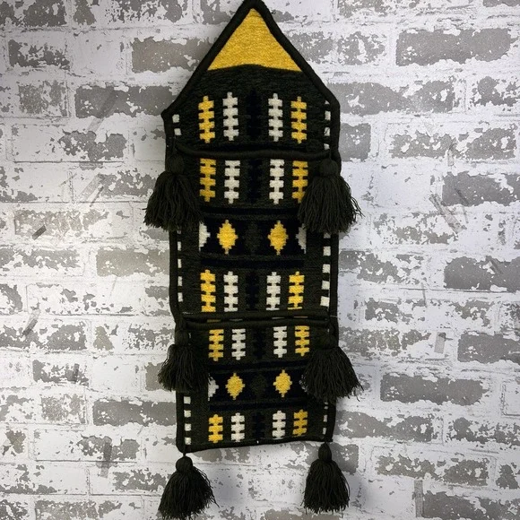 Vintage Syrian Wool Kilim Hanging Wall Pocket Hand Woven Green Gold Tassels 24