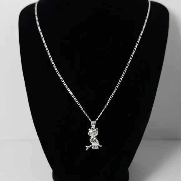 Sterling Silver Owl Pendant Necklace 20 Inch Figaro Chain 925 Italy