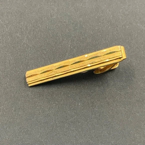 Vintage Gold Tone Textured Diagonal Stripe Tie Clip Mens Formal Accessory