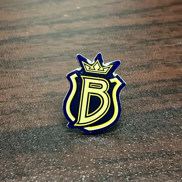 Espoo Blues Hockey Team Finland Lapel Hat‎ Pin