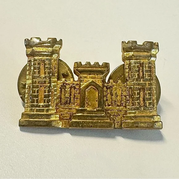US Army Corp. of Engineers Brass Insignia Lapel Pin