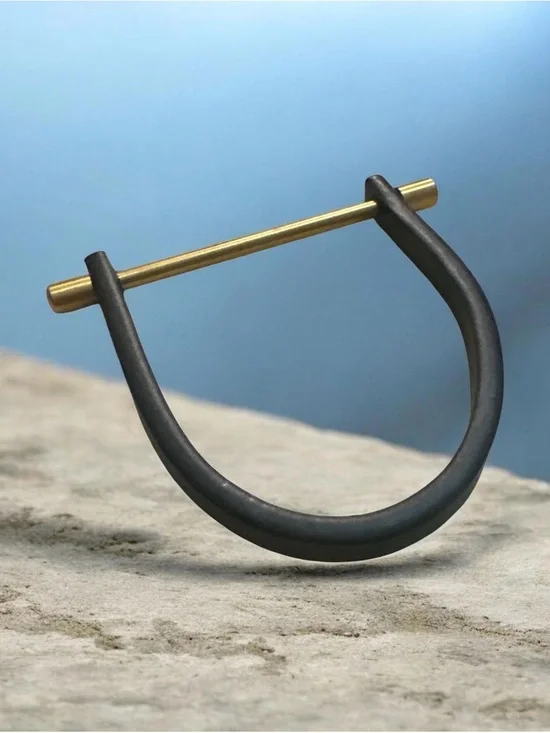 Men's Black and Gold Minimalist Cuff Bracelet 1909