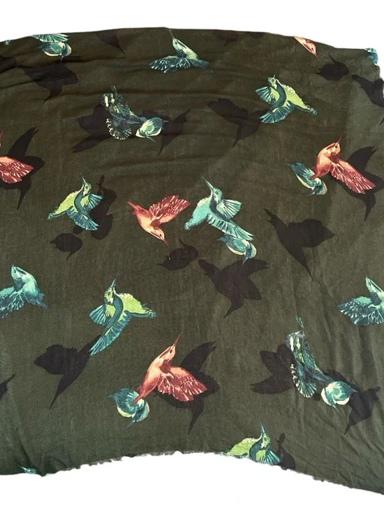 Hummingbird Print Tapestry slightly transparent  54x52