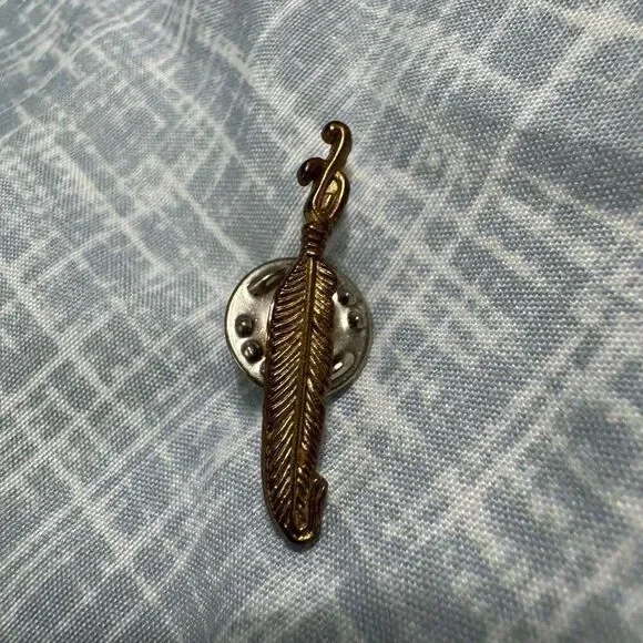 Vintage Gold Tone Feather Quill Lapel Pin