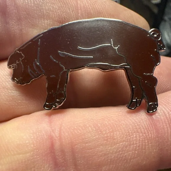 Vintage Pig Hat Coat Lapel Pin Farm Farmer Farming Animal