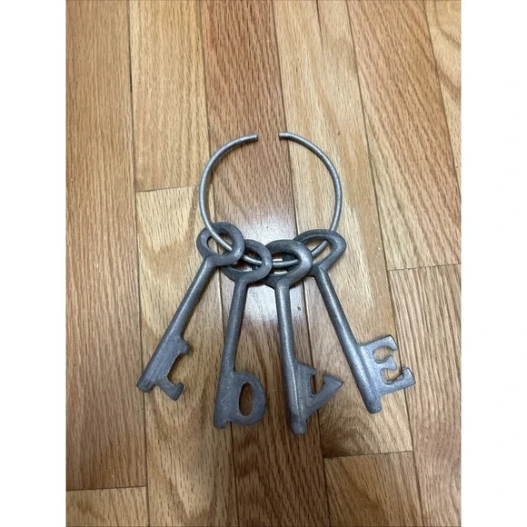 XL Large Decorative LOVE Key Oversized Keychain‎ Unique Photo Prop