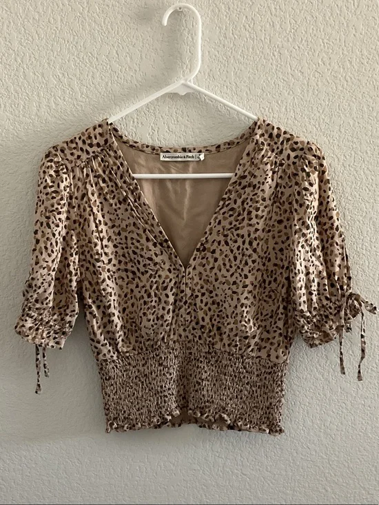 Abercrombie & Fitch Beige Leopard Print V-Neck Smocked Waist Top