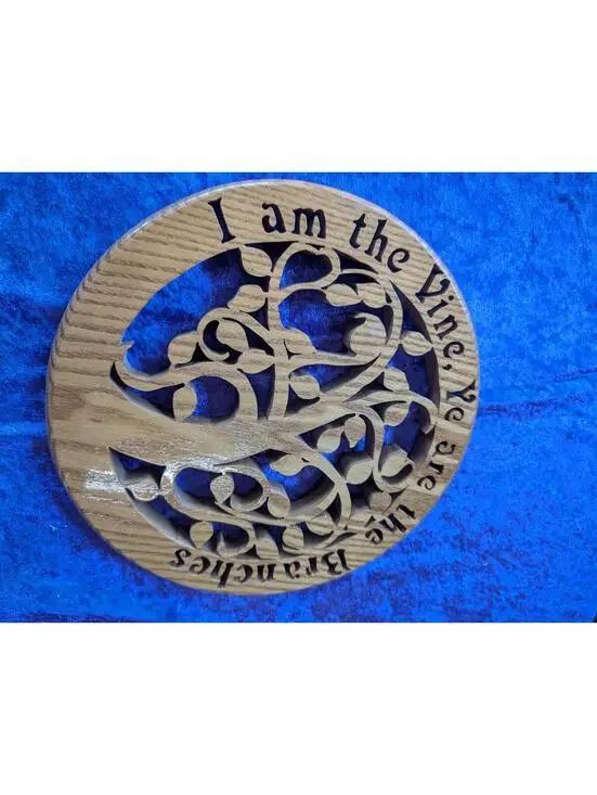 Wooden Wall Hanging Decor with Vine and Branch Design