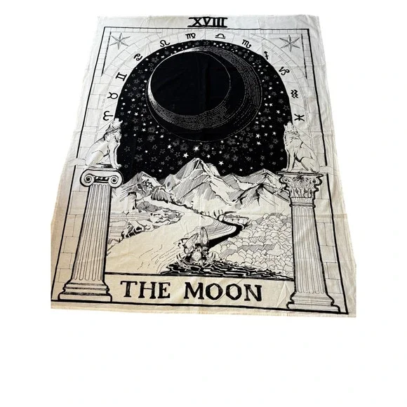 The Moon Tarot Card Tapestry Black White XVIII Wolf Zodiac Wall Hanging 74x57