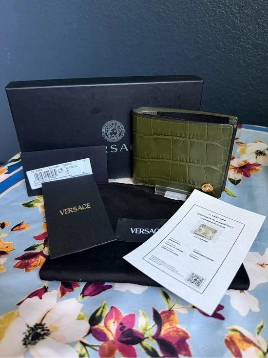 New Versace Olive Green Croc-Embossed Leather Bifold Wallet