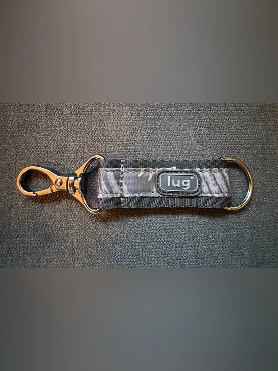 Lug Link Printed Key Chain / Keychain – Tropical Black (Palms Gray Grey)