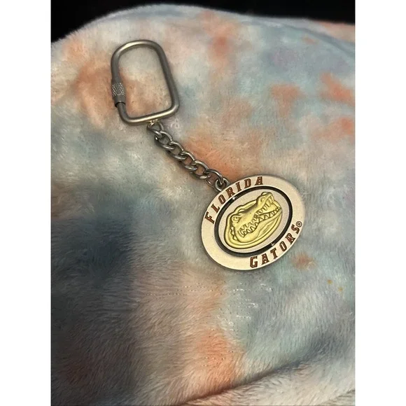 Vintage Souvenir Florida Gators Premium  Metal Keychain, Thick, Heavy