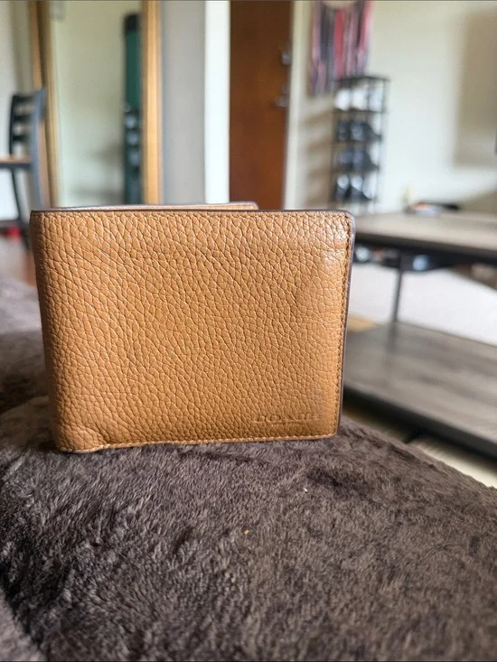 Coach Pebbled Leather Men's Wallet in Tan